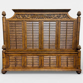 Broyhill Attic Heirlooms King Shutter Panel Bed w/ Pineapple Fenials 80Lx92Wx66H