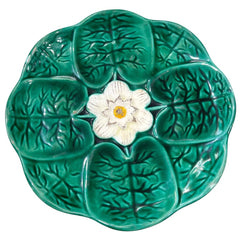 Antique Majolica Green Leaf w/ White Flower Plate 8.5"Dia