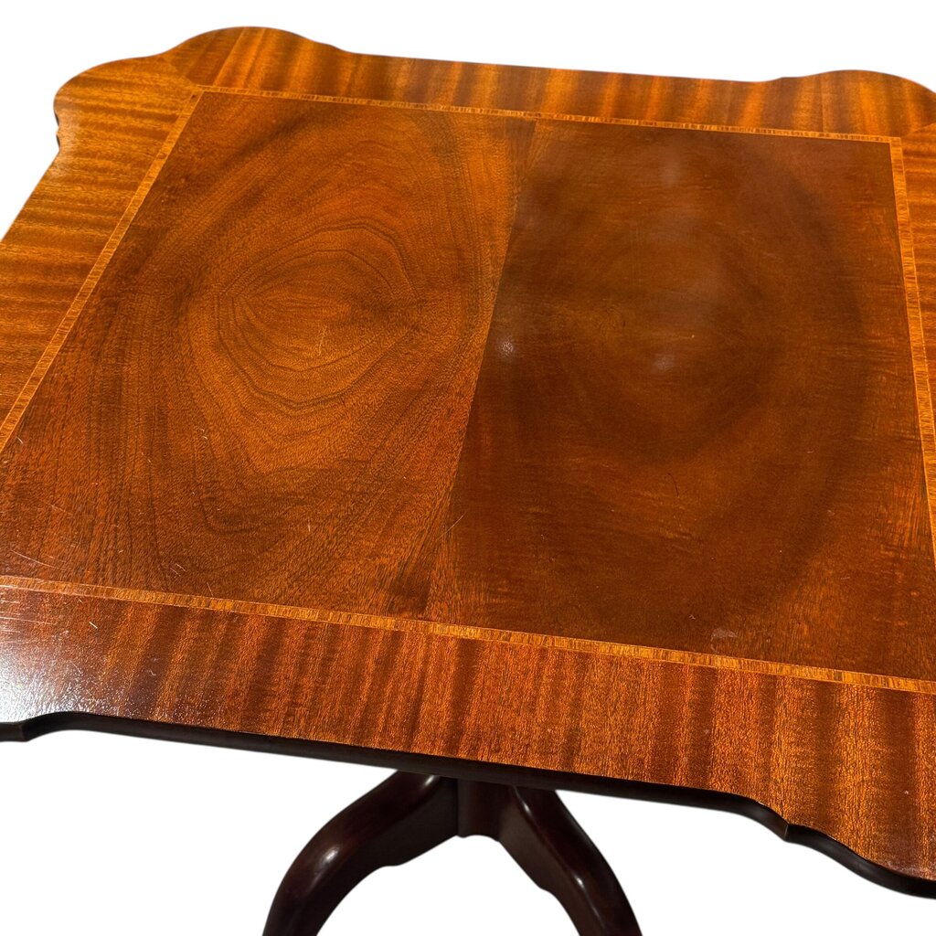 Baker Furniture Flame Mahogany Inlaid Tea Table w/ Claw Foot Base 32Lx32Wx28H