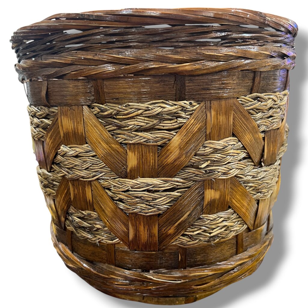 Handwoven Decorative Basket 11Lx11Wx10H