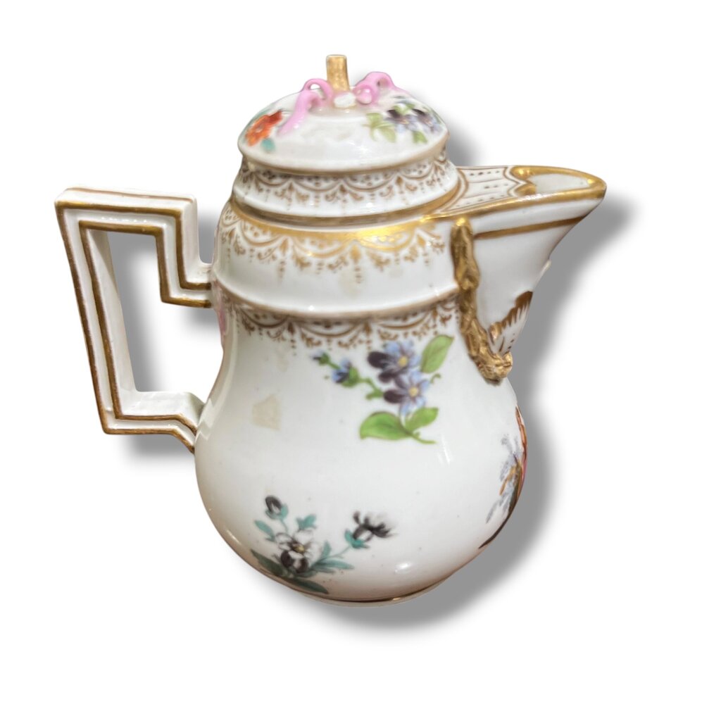Antique Hand-Painted Porcelain Creamer 4Lx6Wx4H